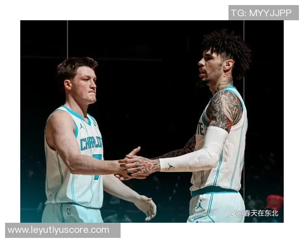 克尼佩尔表现出色4号秀三分球5投全中助球队赢得胜利 克尼佩尔表现出色4号秀三分球5投全中助球队赢得胜利