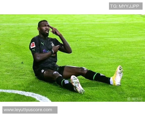 图拉姆表示伤势无碍期待球队在接下来的比赛中取得更大进步 图拉姆表示伤势无碍期待球队在接下来的比赛中取得更大进步