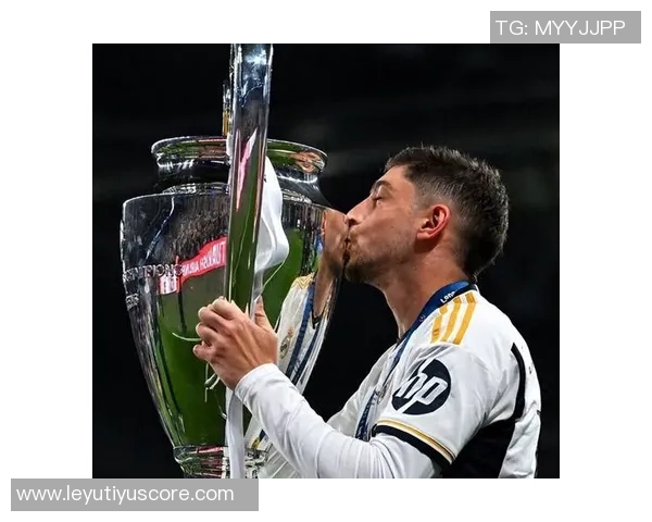 阿隆索对阿诺德的使用引发皇马内部惊讶仍未首发