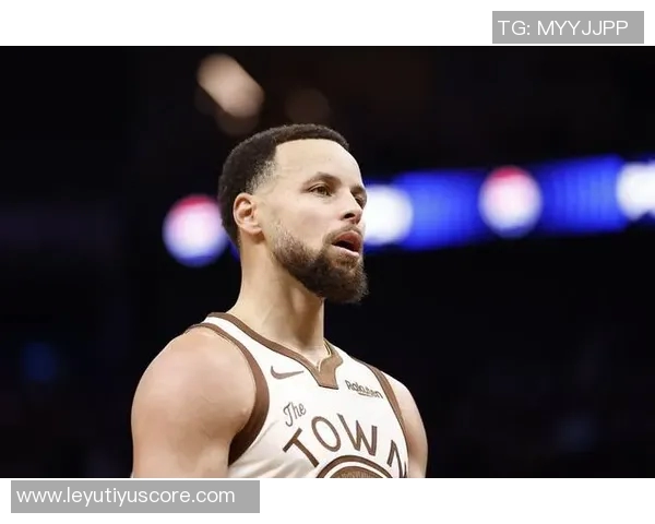 库里对阵开拓者表现低迷本场仅得7分创个人新低纪录